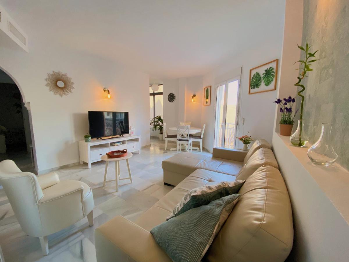 En La Carihuela-costa Del Sol Appartement *
