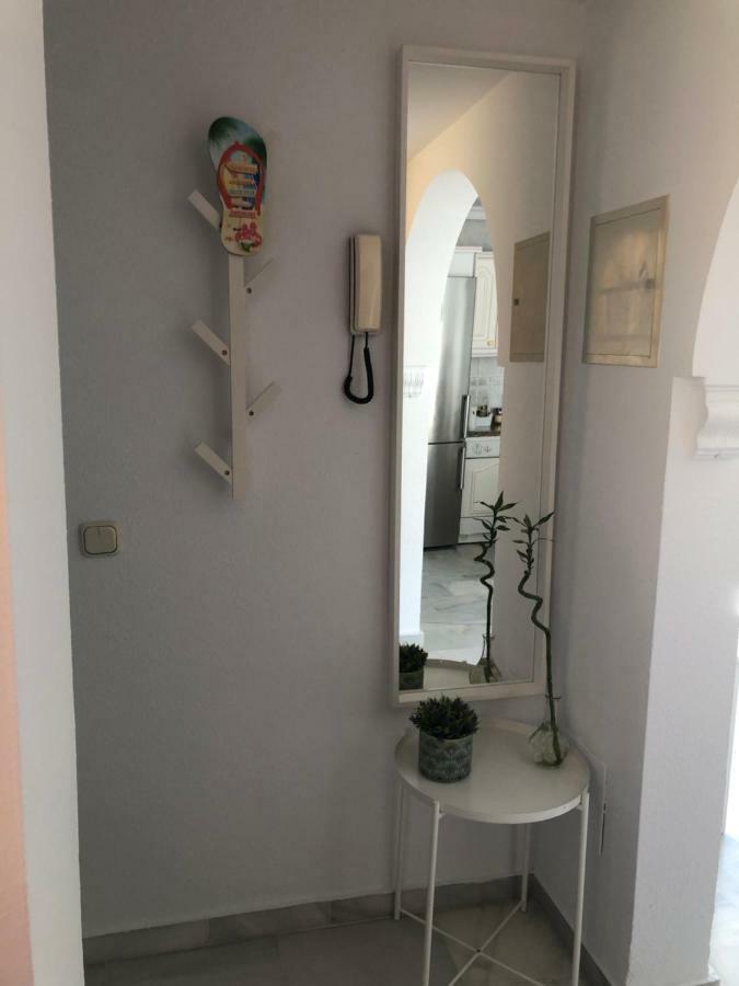 Appartement En La Carihuela-costa Del Sol